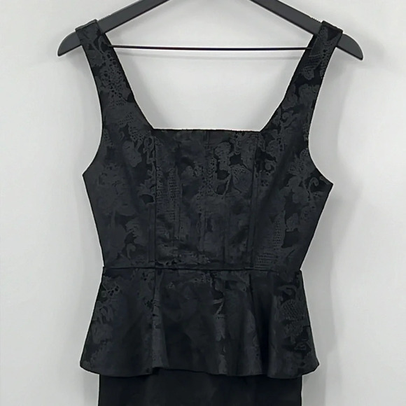 Alice + Olivia Yodi Square Neck Peplum Dress in Black - Size 0 (measured) - Picture 5 of 10
